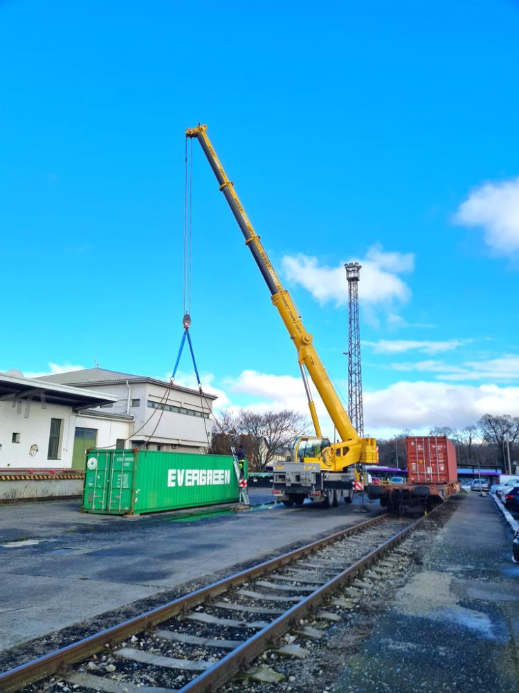 konténer daruzás, kontener daruzas, konténerdaruzás, kontenerdaruzas